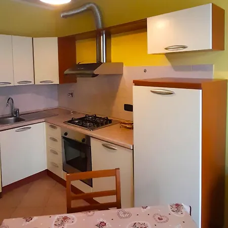 Confortevole A דירה *