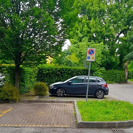 Confortevole A * רג'ו אמיליה