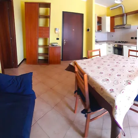 Apartman Confortevole A Reggio Emilia