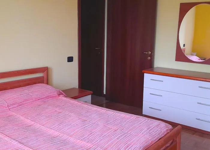 Confortevole A ريجّو إيميليا